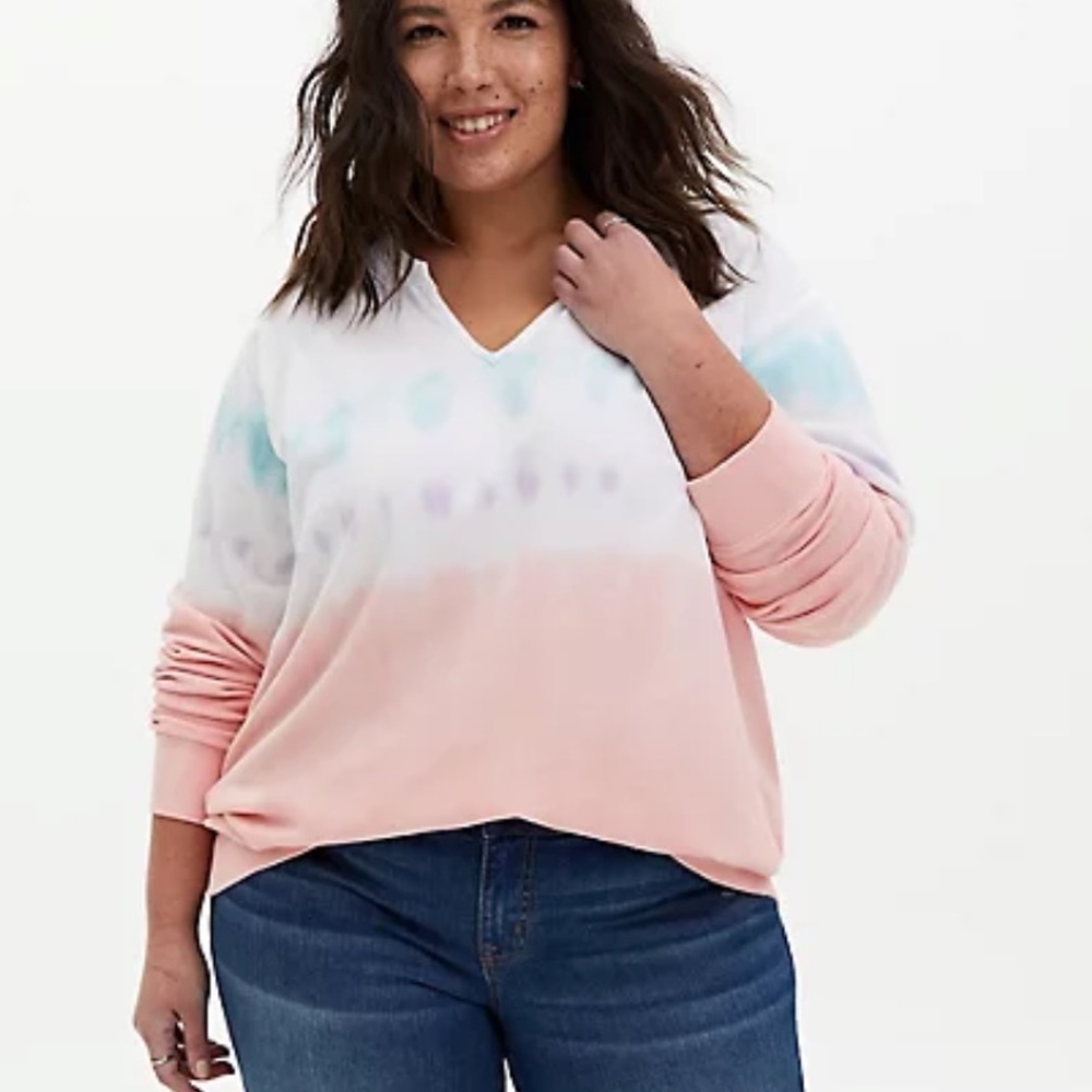 V-Neck Tie-Dye Pullover Sweatshirt in Pastel Pink and White